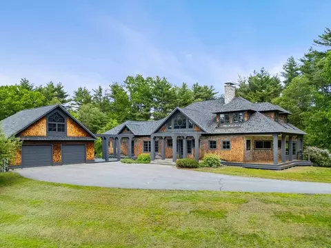 7 Penhollow Ln, Hampton Falls, NH 03844