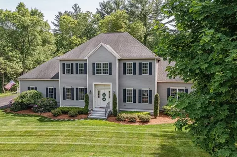 15 Granite Ln, Easton, MA 02375