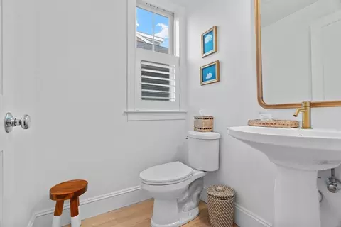603 E 6th St #2, Boston, MA 02127 photo 25