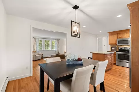 45 Fairfield St, Maynard, MA 01754 photo 8