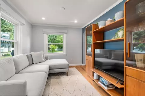 Living - 11 Netta Rd, Dedham, MA 02026 photo 4 of 4