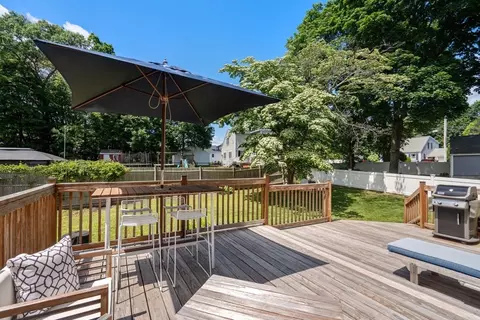 Exterior - 11 Netta Rd, Dedham, MA 02026 photo 4 of 6