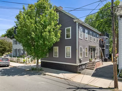 14 Forrester St #2, Salem, MA 01970