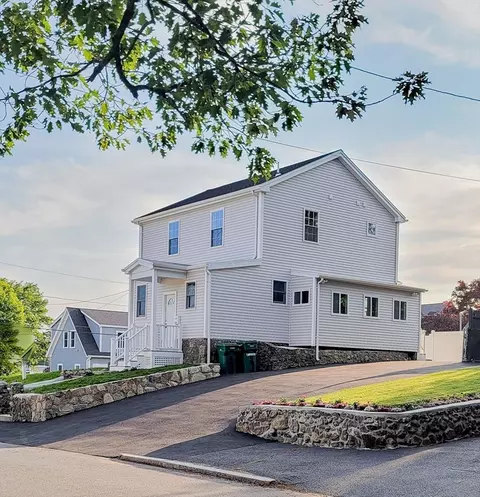 29 Roanoke St, Lynn, MA 01904