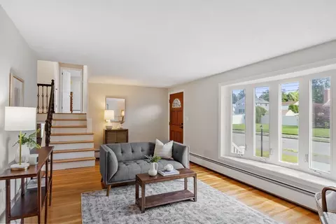 Living - 2 Appleton Rd, Wakefield, MA 01880 photo 1 of 12