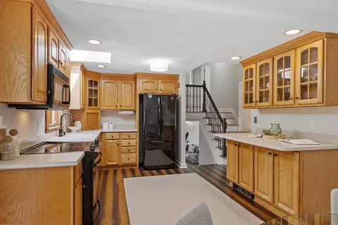 Kitchen - 2 Appleton Rd, Wakefield, MA 01880 photo 2 of 2