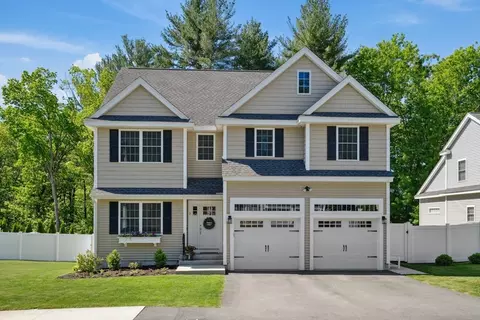 7 Sadie Ln, Methuen, MA 01844