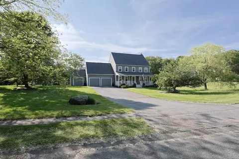11 Stoneybrook Rd, Grafton, MA 01536