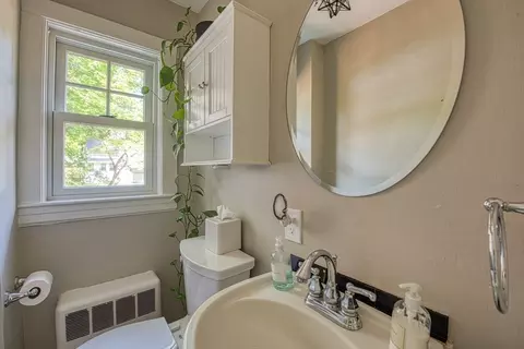 22 Maple Ave, Sharon, MA 02067 photo 12