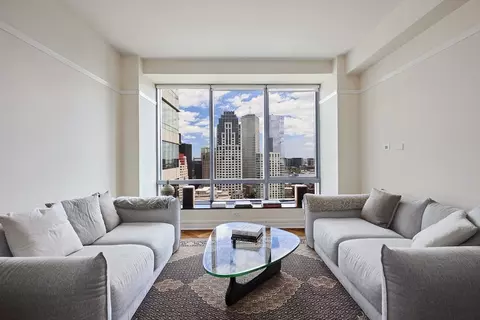 2 Avery St #27A, Boston, MA 02111