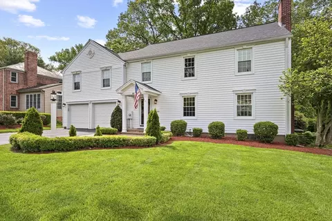 141 Pleasantview Ave, Longmeadow, MA 01106