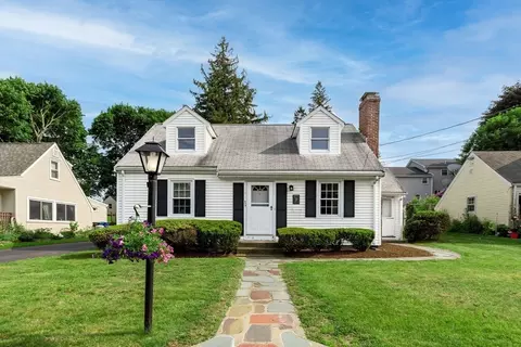 273 River St, Braintree, MA 02184