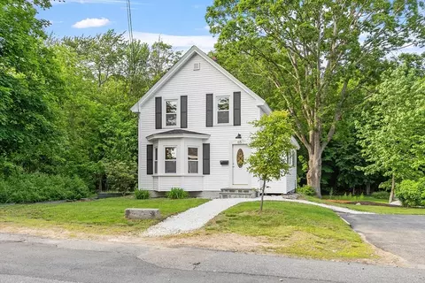 65 Willow St, Leominster, MA 01453