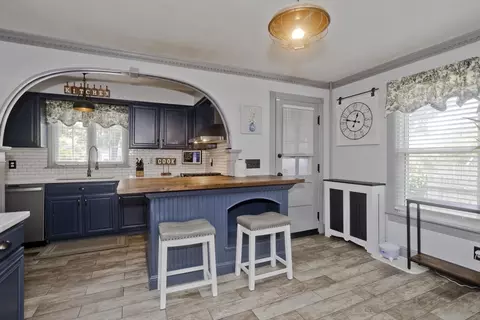 32 Greenleaf St, Springfield, MA 01108 photo 10