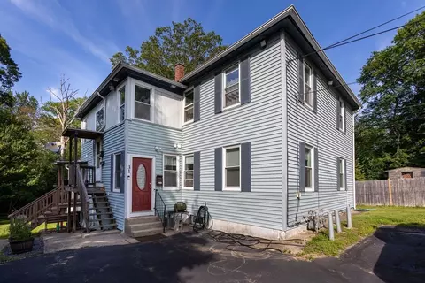 37 Thurston Ave #37, Whitinsville, MA 01588