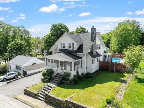 19 Margaret St, Gardner, MA 01440