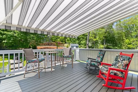 10 Lisa Ln, Reading, MA 01867 photo 21
