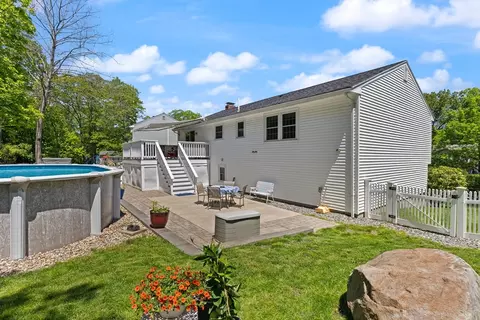 10 Lisa Ln, Reading, MA 01867 photo 24