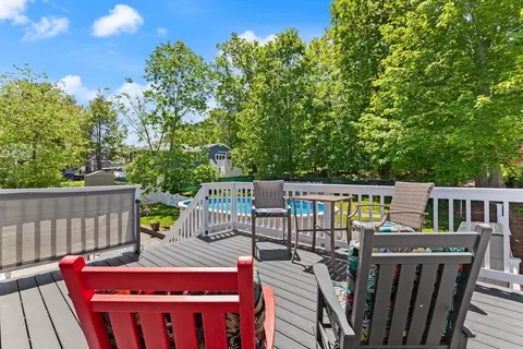 10 Lisa Ln, Reading, MA 01867 photo 22