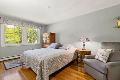 10 Lisa Ln, Reading, MA 01867 photo 13