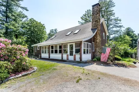 836 Plain St, Stoughton, MA 02072