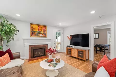 21 Studio Rd, Auburndale, MA 02466 photo 11