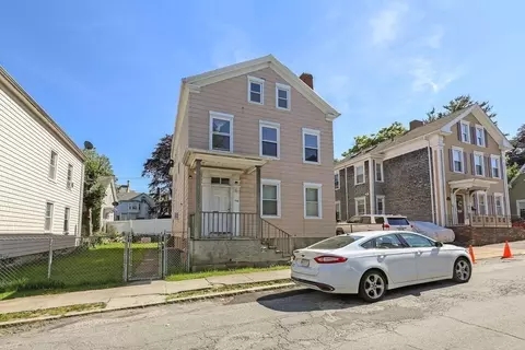 194 Maxfield St, New Bedford, MA 02740