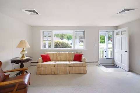12 Reo Rd, Maynard, MA 01754 photo 6