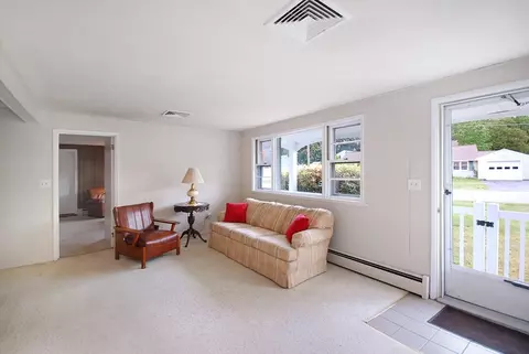 12 Reo Rd, Maynard, MA 01754 photo 4
