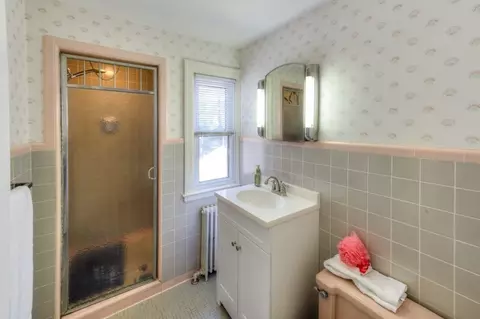 69 Vassar St, Worcester, MA 01602 photo 29