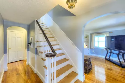 69 Vassar St, Worcester, MA 01602 photo 3