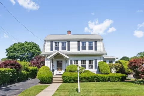 10 Fernwood Rd, Newton, MA 02465