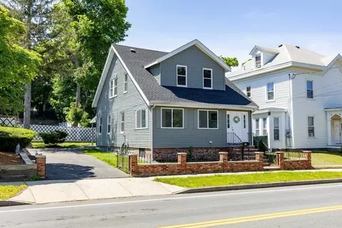 63 Lincoln Ave, Saugus, MA 01906