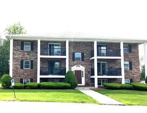 3 Walker Rd #9, North Andover, MA 01845