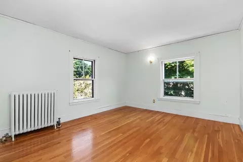 Bedroom - 781 Highland Ave, Needham, MA 02494 photo 3 of 5