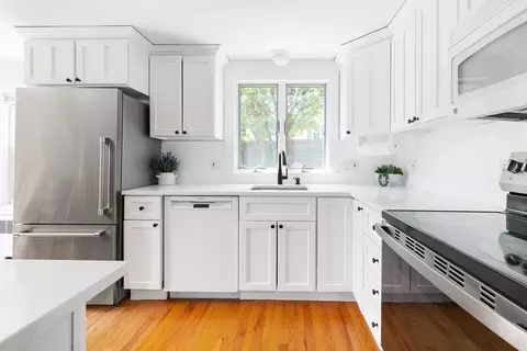 273 Greendale Ave, Needham, MA 02494 photo 10