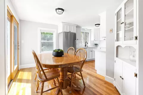 273 Greendale Ave, Needham, MA 02494 photo 6