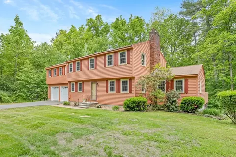 24 Coburn Rd, Tyngsborough, MA 01879