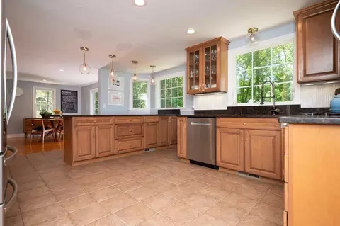 3 Eileen Rd, Norton, MA 02766 photo 11