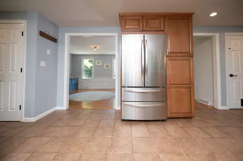 3 Eileen Rd, Norton, MA 02766 photo 9