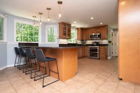 3 Eileen Rd, Norton, MA 02766 photo 6