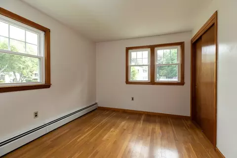 Bedroom - 4 Morningside Dr, Beverly, MA 01915 photo 1 of 4