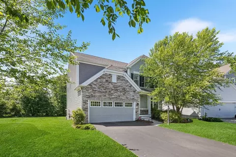 184 Stonehaven Dr, Weymouth, MA 02190