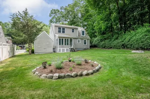 15 Eustis Ave, Wakefield, MA 01880 photo 35