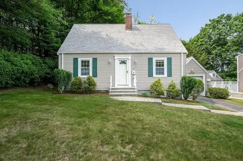 15 Eustis Ave, Wakefield, MA 01880