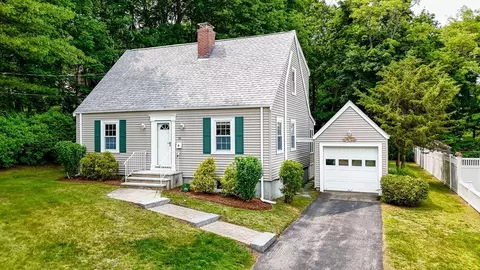 15 Eustis Ave, Wakefield, MA 01880 photo 32