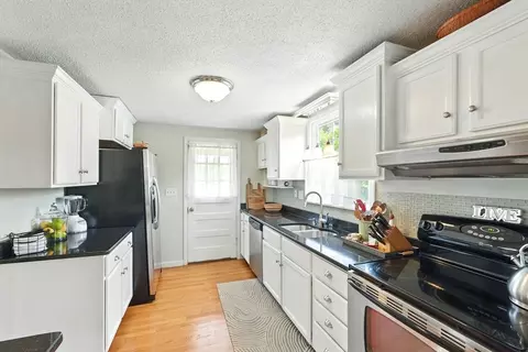 2480 Wilbraham Rd, Springfield, MA 01129 photo 16