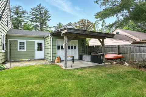 2480 Wilbraham Rd, Springfield, MA 01129 photo 10