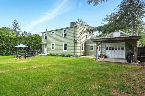 2480 Wilbraham Rd, Springfield, MA 01129 photo 9