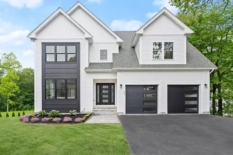 29 Overlook Ave, Burlington, MA 01803